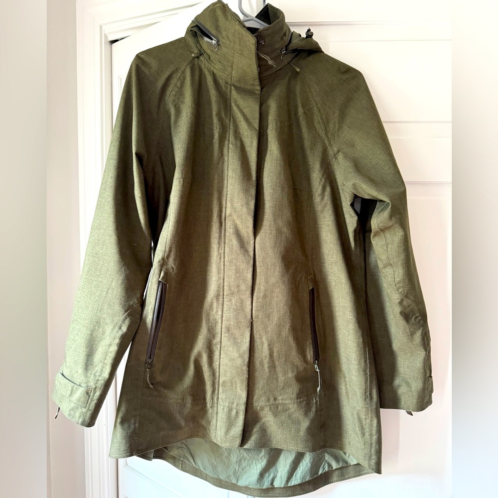 L.L. Bean women’s lightweight jacket